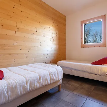 Individuel 12 Pers. A Montgesin, Calme, Proche Pistes, Parking Dispo - Fr-1-755-20 Chalet *